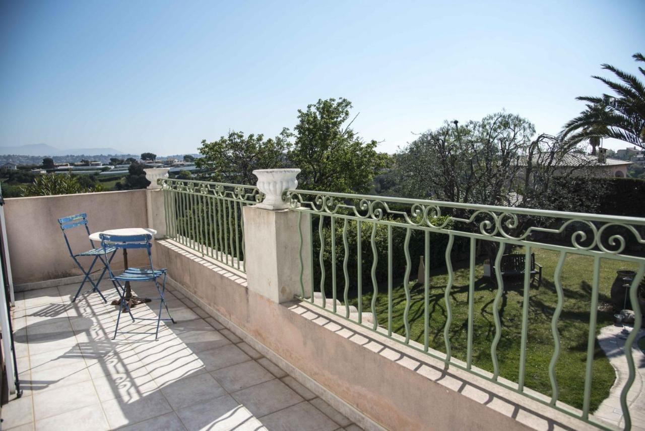 Serenity Cagnes-sur-Mer Bagian luar foto